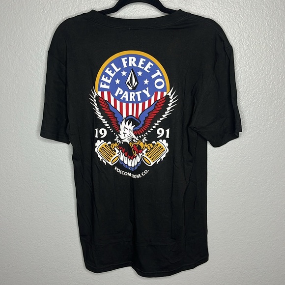 Men’s Volcom Freeedom Eagle Black Tee - Picture 5 of 9
